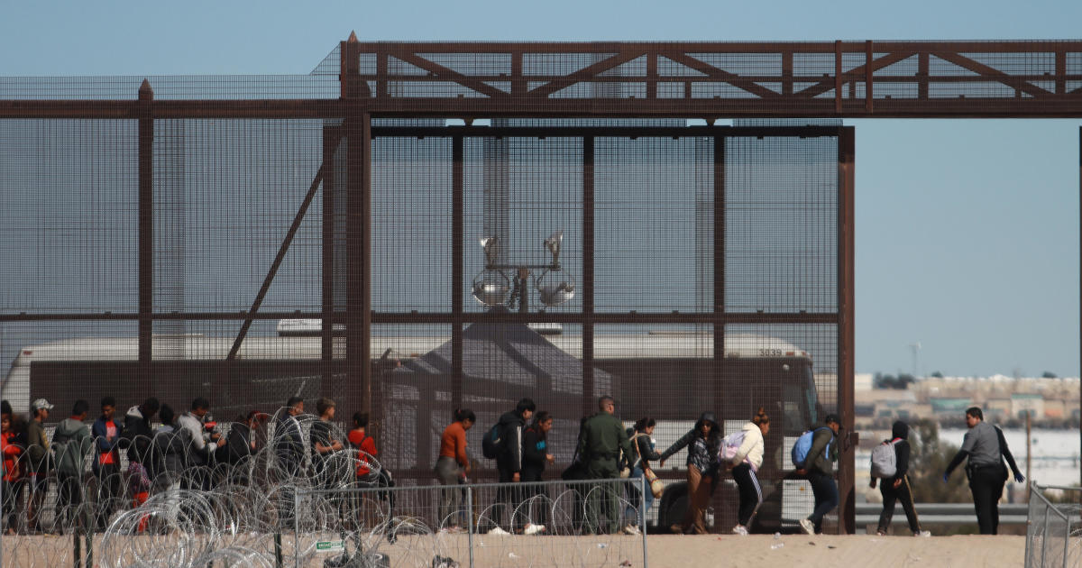 border-crossings-new-low-biden