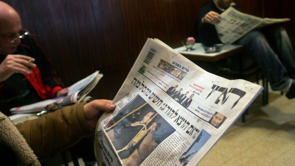 israel-newspaper-sanctions