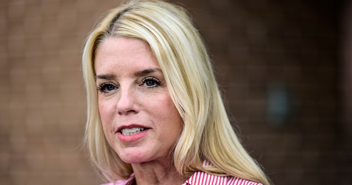 trump-pam-bondi-attorney-general