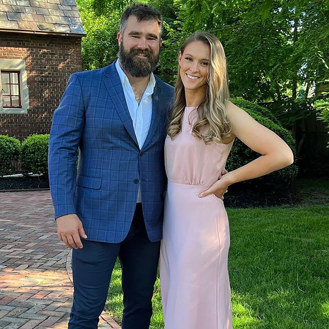kylie-kelce-pregnancy-challenges