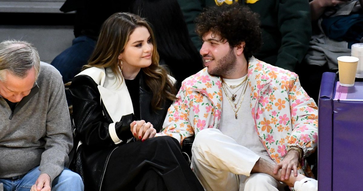 selena-gomez-benny-blanco-engagement