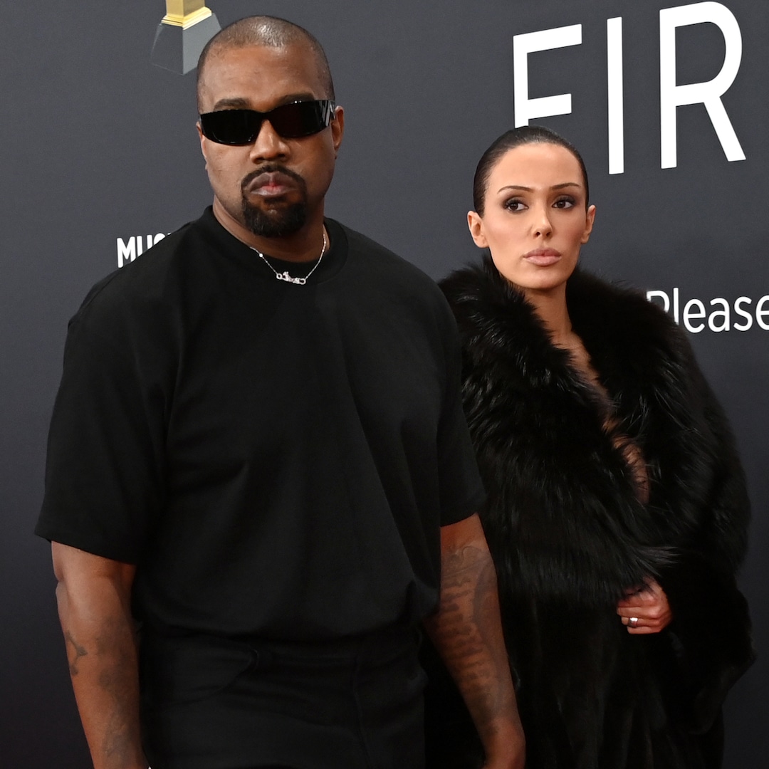 bianca-censori-kanye-west-grammys
