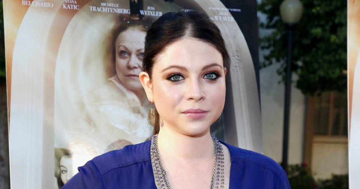 michelle-trachtenberg-health-struggles