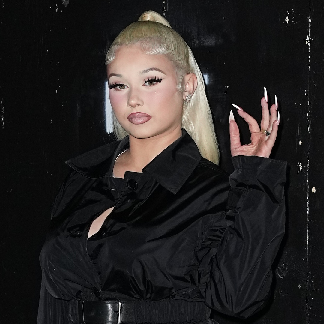 alabama-barker-new-romance