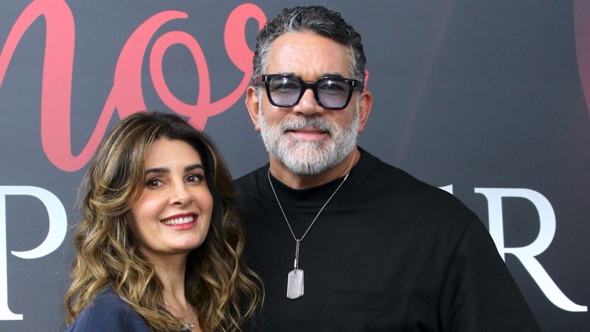 eduardo-santamarina-mayrin-villanueva-anniversary