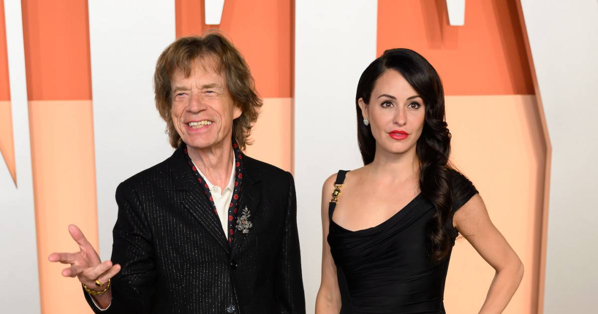 melanie-hamrick-privacy-romance