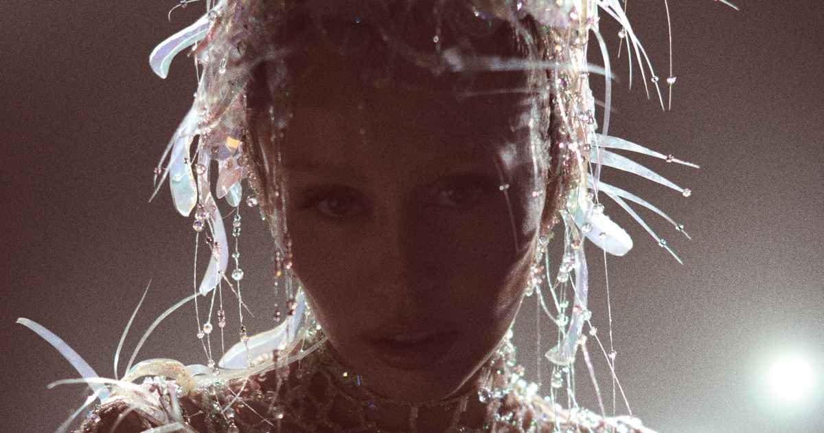 miley-cyrus-album-review