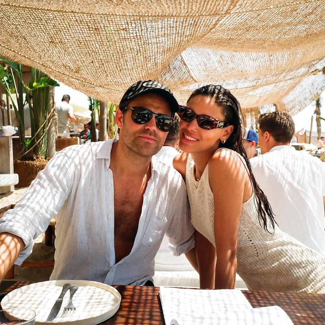 paul-wesley-engagement