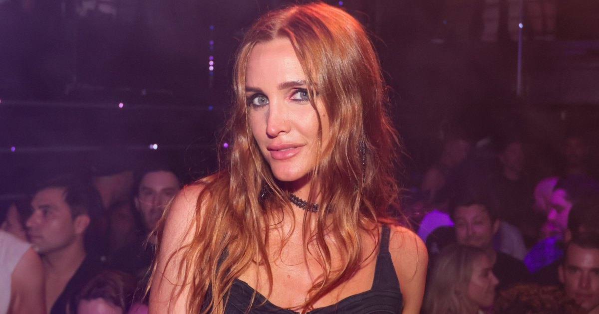 ashlee-simpson-body-image-bullying