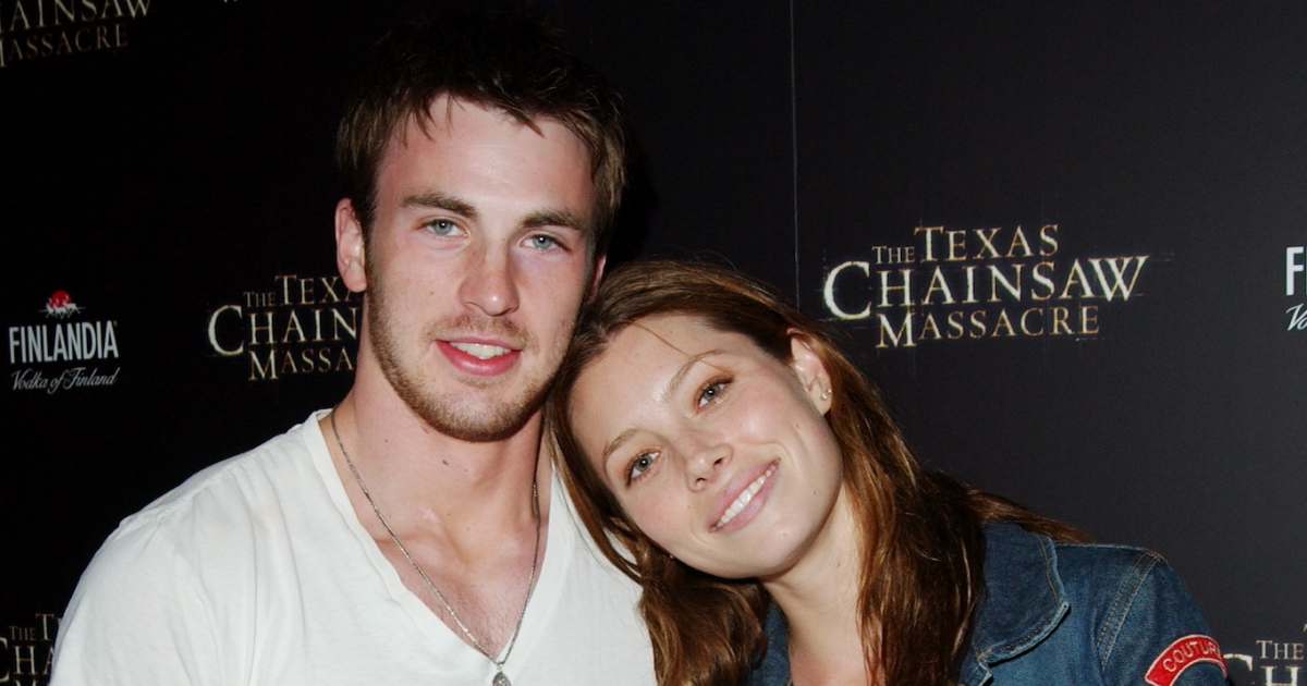jessica-biel-chris-evans-relationship-timeline